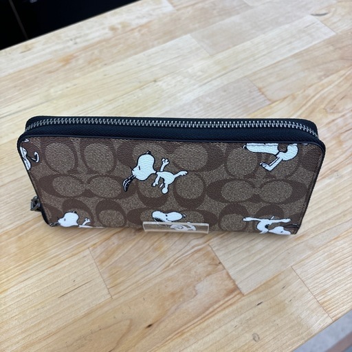 COACH  シグネチャー　ラウンドファスナー長財布