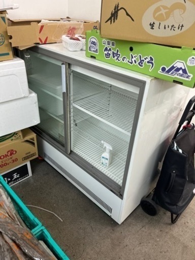 サンデン / SANDEN 横型冷蔵ショーケース MU-184XE 321L ビール大ビン168本 厨房機器 店舗用品 100V