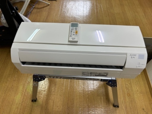 【都城市暮らし応援券使えます】【基本工事費込】中古8畳用エアコン　三菱　2023年製　2.5kw MSZ-GV2522