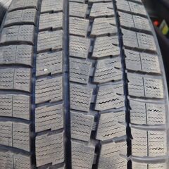 🚗DUNLOP　235/55r18スタッドレスタイヤ🚗