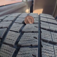 🚗DUNLOP　235/55r18スタッドレスタイヤ🚗