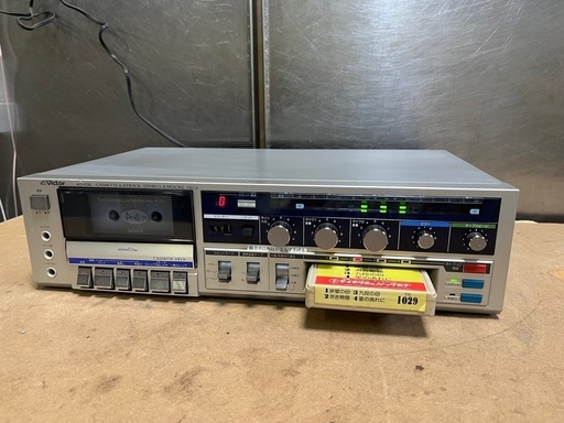 VICTOR ビクター KD-E18 STEREO KARAOKE DECK カセット•8トラ 再生確認済み Made In Japan 中古品 ③