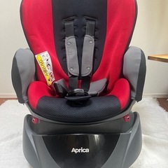 【美品】チャイルドシート　Aprica 子供用品 ベビー用品 チ...