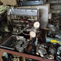 Mベンツ-113SL-シリーズ各種リペアーエンジン部品
