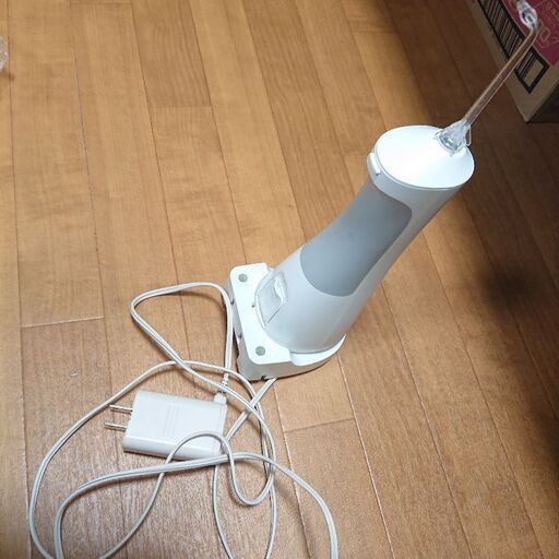 募集中／㊳ 口腔洗浄器 ジェットウォッシャー ドルツ コードレス 未使用品