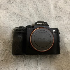 カメラSONYa7IIIとレンズ28-75mm F/2.8 ソニーのセット