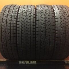 BS BRIDGESTONE BLIZZAK VL10 195/80R15 107/105N LT 15インチ スタッドレス 4本 22～23年製 バリ溝 ハイエース キャラバン等　(KTO099)