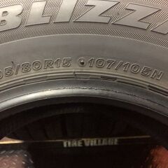 BS BRIDGESTONE BLIZZAK VL10 195/80R15 107/105N LT 15インチ スタッドレス 4本 22～23年製 バリ溝 ハイエース キャラバン等　(KTO099)