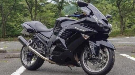 値下げしました！ZZ-R1400 ZZR1400  走行距離少ない　年式の割に結構綺麗　カスタム有り