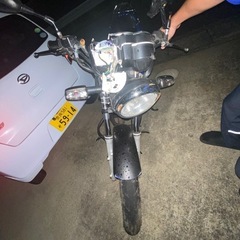 CBF125 事故車　売れました。