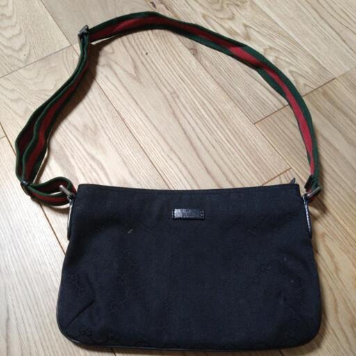 GUCCIショルダー