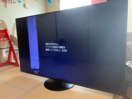 Panasonic製　65インチテレビ