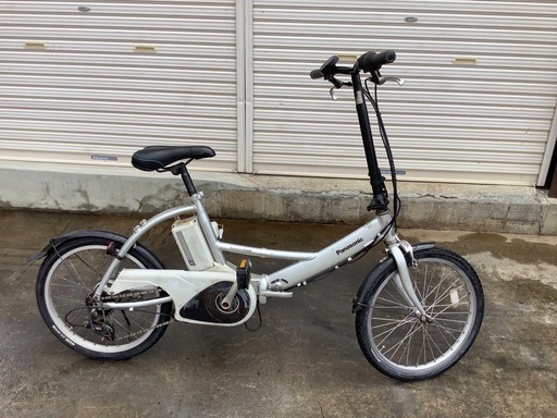 450  パナソニック新機種電動アシスト自転車折りたたみ式20インチシルバーボディー