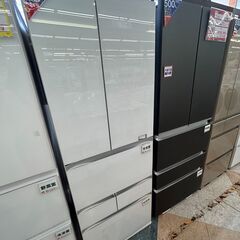 Hitachi 31 5L 3 door Refrigerator 2017