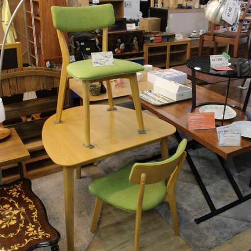【川崎市宮前区リサイクルオフ】関家具　ピングーダイニングセット　椅子2脚