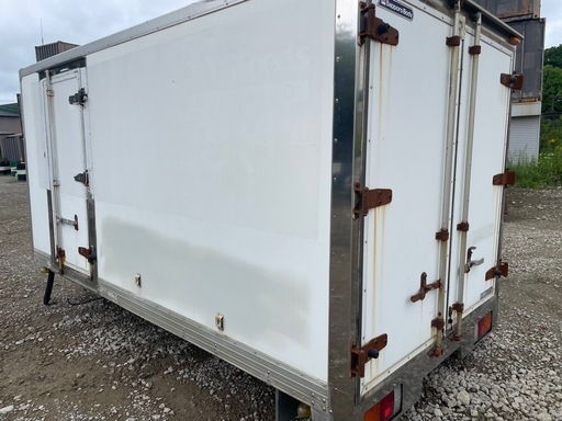 物置　箱　保冷箱　コンテナ　BOX 車庫