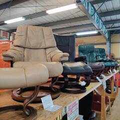 【愛品倶楽部柏店】himolla (ヒモラ) 本革オットマン付ゼロストレスチェア 7452