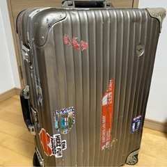 売り切れ)リモワプライベートジェットコレクション発送不可