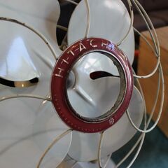 【川崎市宮前区リサイクルオフ】レトロ　HITACHI　扇風機　当時物　M-6032X　ヴィンテージ