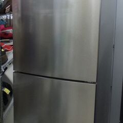 Haier 2ドア冷蔵庫 自動霜取り 270L 2022年製 JR-27A ※庫内に割れあります
