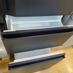 9/14値下げしました！🌼VEGETA🌼2023年製 TOSHIBA 326L冷蔵庫 GR-U33SC