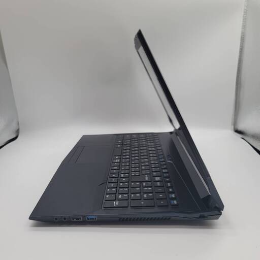 GTX950M バッテリ◎ フルHD 15 i7-7 SSD256GB オフィス GTX950M バッテリ◎ フルHD 15 i7-7 SSD256GB オフィス グラボ搭載