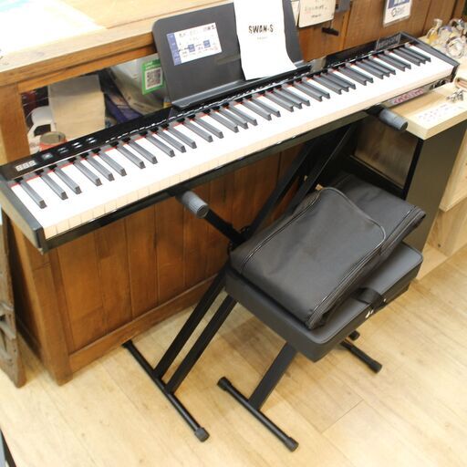 【川崎市宮前区リサイクルオフ】NIKOMAKU　キーボード　88鍵盤　SWAN-S　スタンド、椅子付き