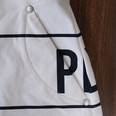 ☆新品未使用タグ付き☆パーリーゲイツ　ストレッチスカート ロゴ ボーダー柄　ゴルフウェア　レディース