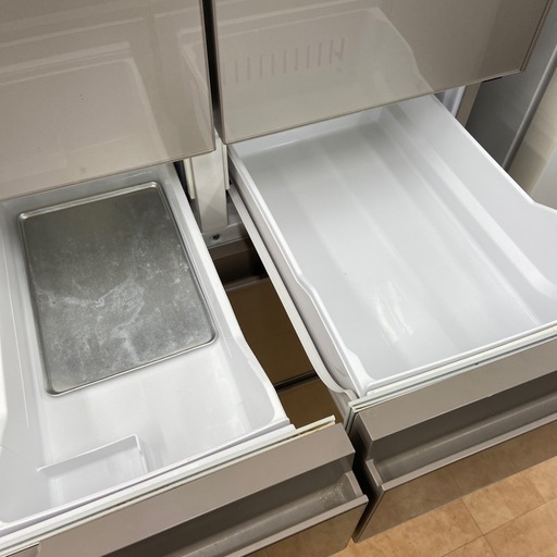 トレファク摂津店】HITACHI6ドア冷蔵庫が入荷致しました！！