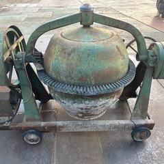 コンクリートミキサー