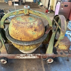 コンクリートミキサー