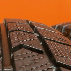 DUNLOP WINTER MAXX WM01 205/60R16 16インチ スタッドレス 4本 22年製 バリ溝 ステップワゴン プリウスα ビアンテ等　(KTM107)