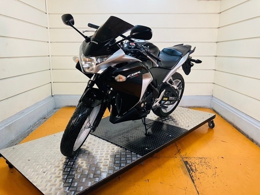 16269 km ☆始動動画あり☆ ホンダ CBR250R MC41中型 (バイクロード)  長田のホンダの中古あげます・譲ります｜ジモティーで不用品の処分