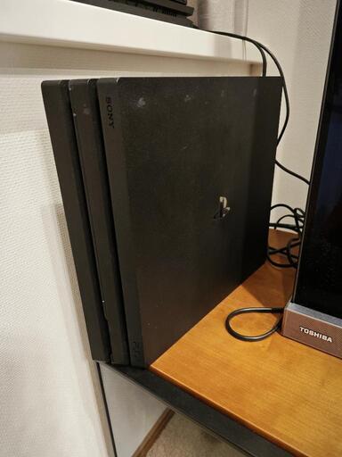 PS4 Pro １TB （PS−VR付き）