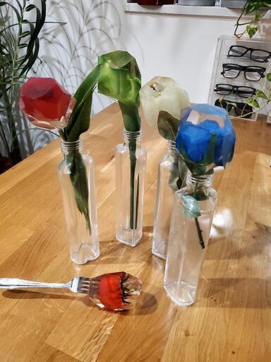 花を模したハンドメイドオブジェ 円柱型オブジェ『受注商品・レジン 