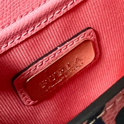 フルラ　バッグ　ショルダー　メトロポリス　FURLA