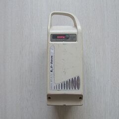 ☆ 長押し20秒2点滅　長押し30秒4点灯　YAMAHA PAS　ヤマハ 電動自転車 リチウムイオ Lバッテリー ☆b-90