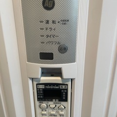 トヨトミ　窓用エアコン　TIW-A180M 22年製