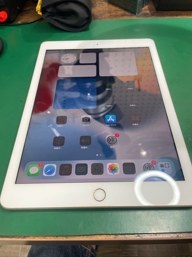 iPad5 32G Wi-FIモデル ゴールド