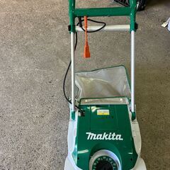マキタ 100V 芝刈機 MLM2851 刈込幅280mm リール式5枚刃