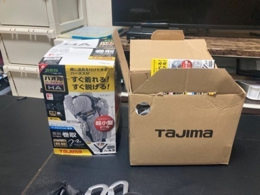 Amazonで33000円で販売され始めたのでれたのでラスト値下します。ヤケクソ値段13000円