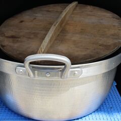 芋煮会で大活躍アルミ鍋４８cm(約33㍑)木蓋付 芋煮会で大活躍アルミ鍋48cm(約33㍑)木蓋付