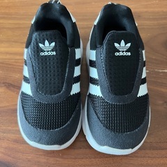 adidas アディダス　スニーカー　ベビー　12.0cm