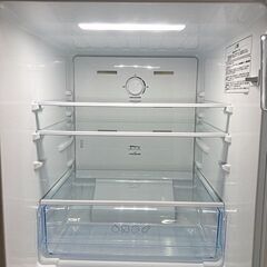 【取引中】★淀川区内配送無料★ハイセンス ノンフロン冷凍冷蔵庫 135L 　ホワイト　2022年製