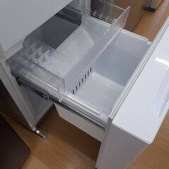 【U2300】★冷蔵庫 ヤマダ YRZ-F17J 2023