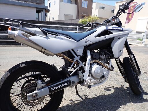 ハスクバーナ SMR125 HASQVARNA SMS4 125cc モタード 自賠責4年以上あり!