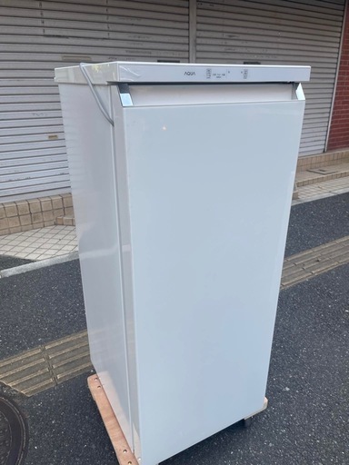 配送可能　2021年 冷凍庫　ファン式　134L クリスタルホワイト AQF-GS13J-W [134L /1ドア /右開きタイプ]