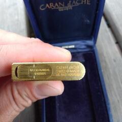 【新品】CARAN d ,ACHEジュポン