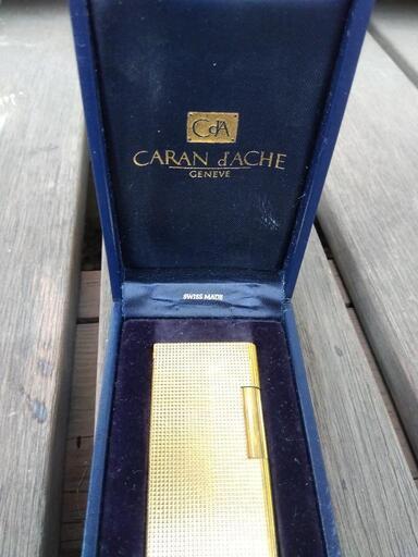 【新品】CARAN d ,ACHEジュポン