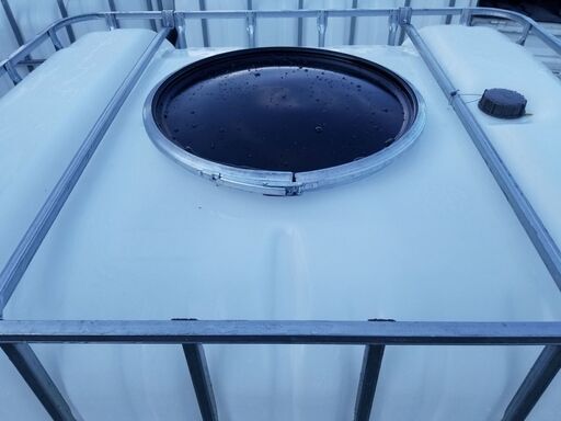 午前中決まりました。8月23日午前中限定特価。貯水タンク。農業タンク  